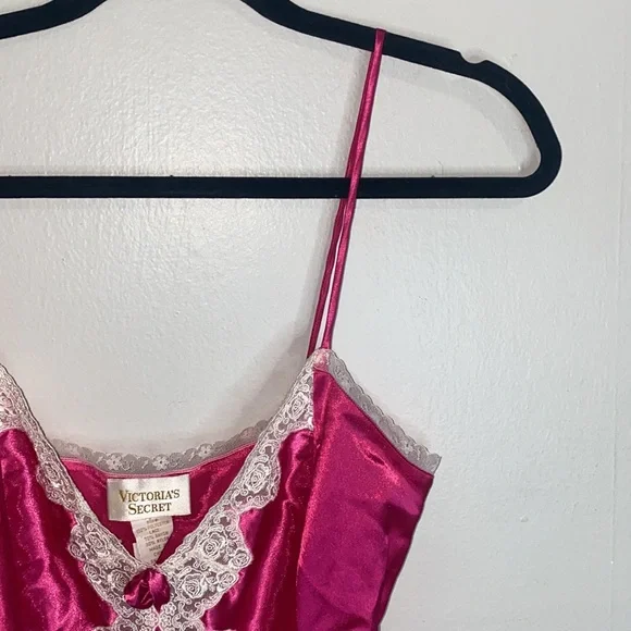 🎱1990’s Vintage Victoria's Secret Gold Label Lace Fushia Teddy! - Picture 1 of 14